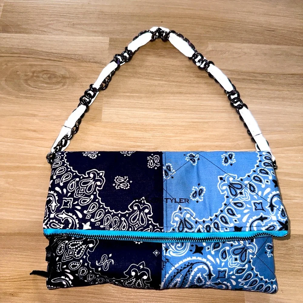 TAYLOR TYLER HANDBAG - Picture 1 of 5